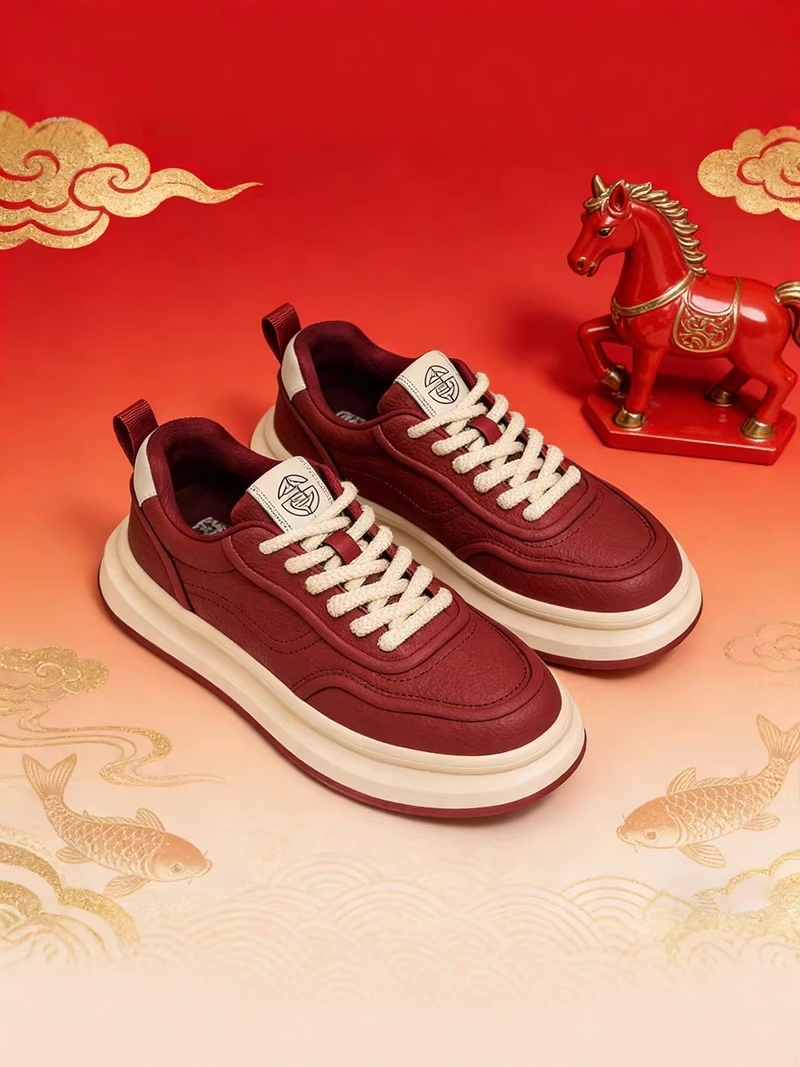 Kırmızı Sınırlı Üretim Erkekle - Men'S Shoes Limited Edition incelemesi ve fiyatı